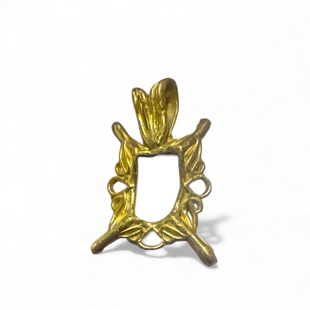 Gold Ornate Frame Pendant